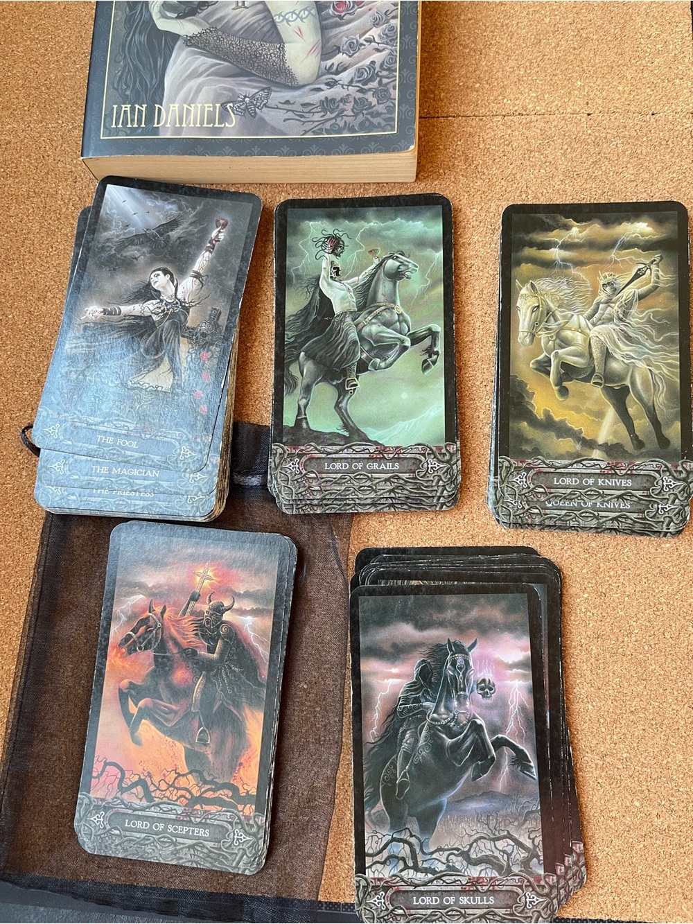 Phantasmagoria Gothic Tarot Deck Book Set Dark Art Card Game OOP - Picture 9 of 9